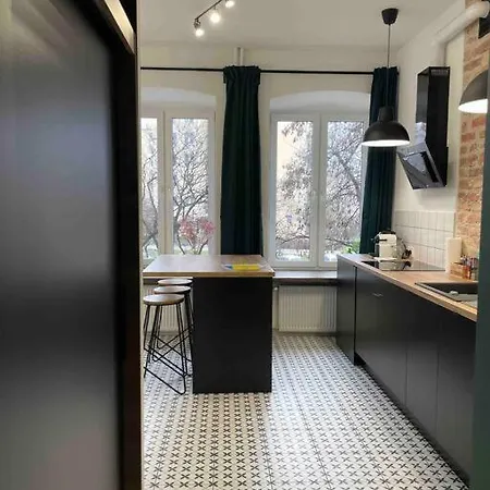 Loft In Historic Building Daire Varşova