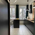 Loft In Historic Building Apartman Varsó