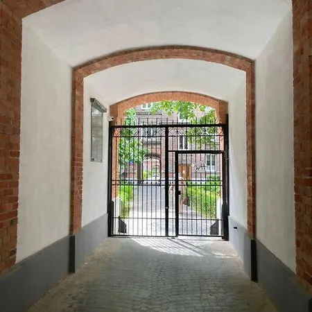 Apartman Loft In Historic Building